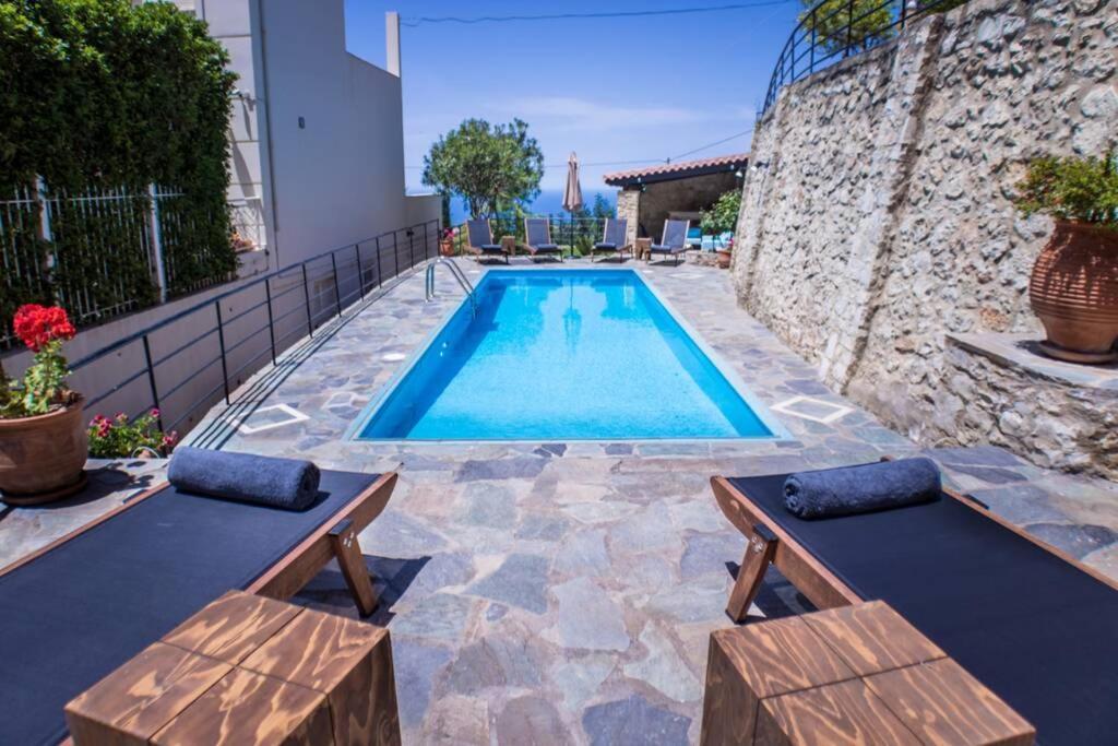 Villa Ventus, 40Sqm Private Pool & Hot Tub! Roussospítion 外观 照片