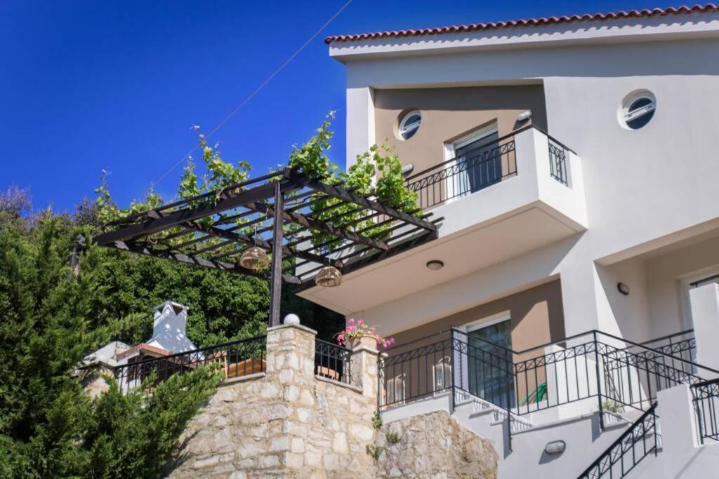 Villa Ventus, 40Sqm Private Pool & Hot Tub! Roussospítion 外观 照片
